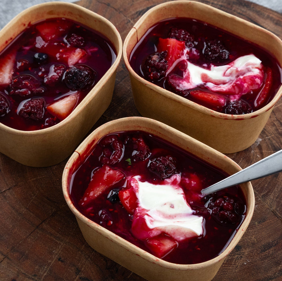 Gourmet Berrylicious Yoghurt Pots 8Pk - FIG